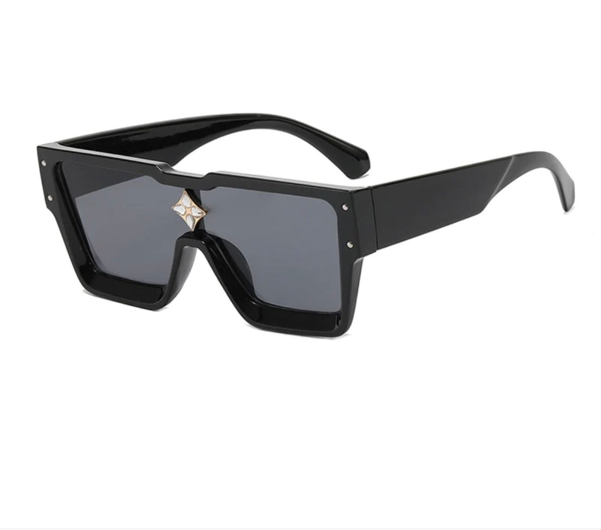 Baddie Shades( Black)